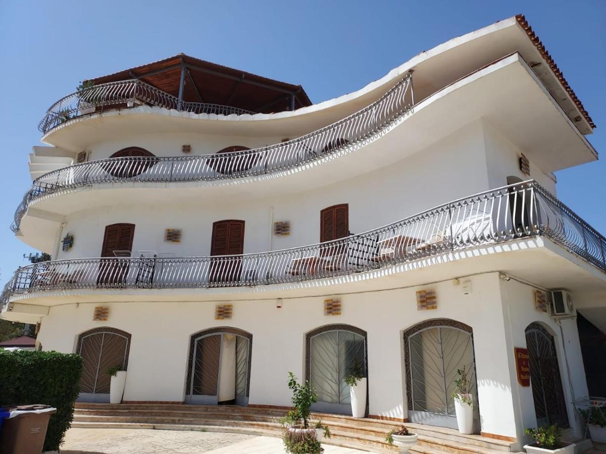 Arenella Beach Rooms Exterior photo