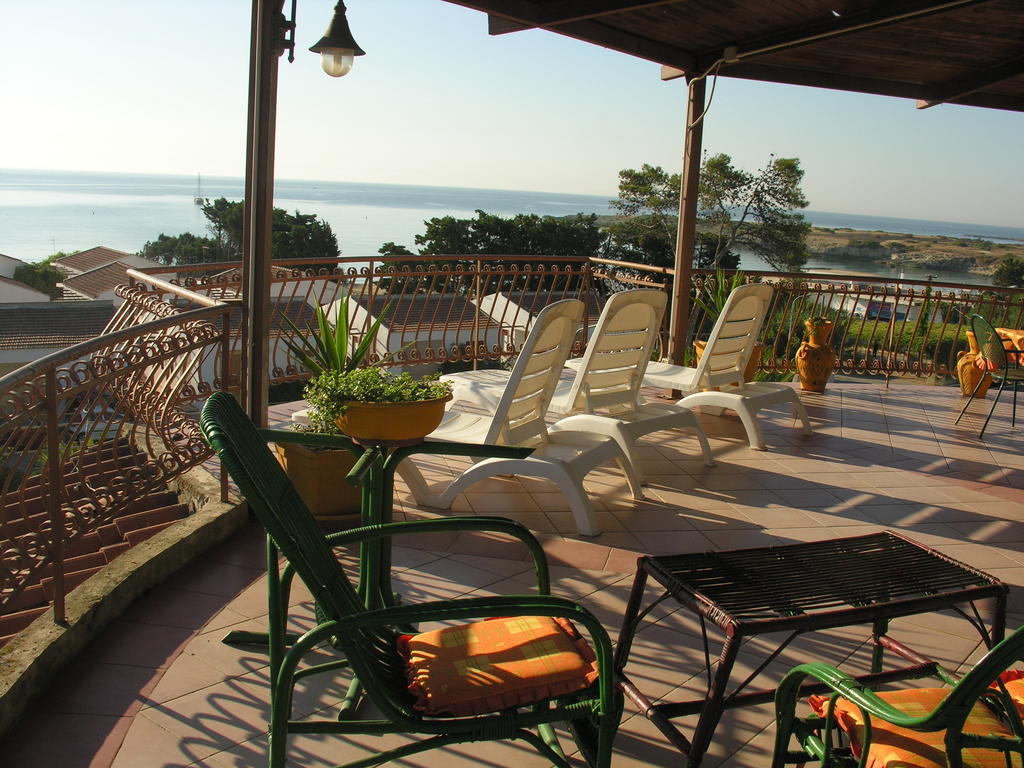 Arenella Beach Rooms Exterior photo